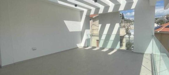 Пентхаус с 2 спальнями в Лимассол, Кипр № 8046 13