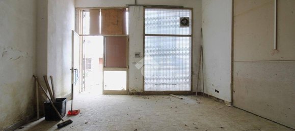 Lagerhaus in San Salvo, Italy 190m², Nr. 260293 2