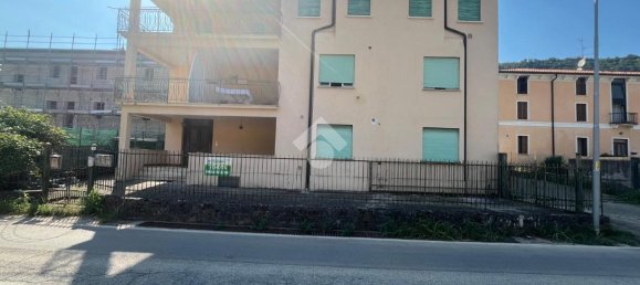 10-salle Bâtiment à Arcugnano, Italy No. 84740 3