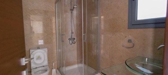 2 bedrooms Apartment in Larnaca, Cyprus No. 22276 20