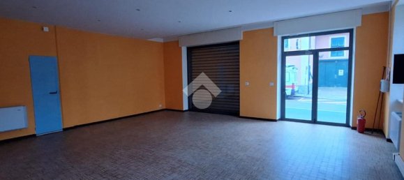 1غرفة عقار تجاري في Montoggio, Italy رقم 151109 4