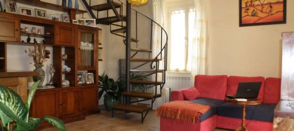 5غرفة منزل في Massa, Italy رقم 179217 2