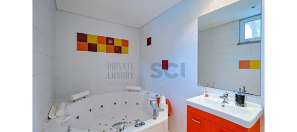 5 bedrooms Villa in Almada, Portugal No. 221414 39