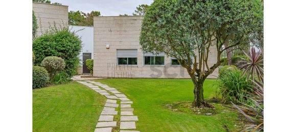 5 bedrooms Villa in Almada, Portugal No. 221414 47