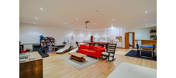 5 bedrooms Villa in Almada, Portugal No. 221414 34