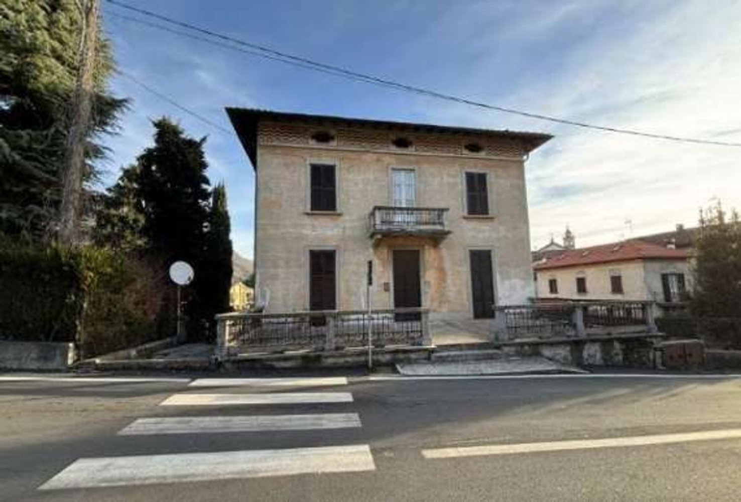 2غرفة شقة في Olgiate Molgora, Italy رقم 4267