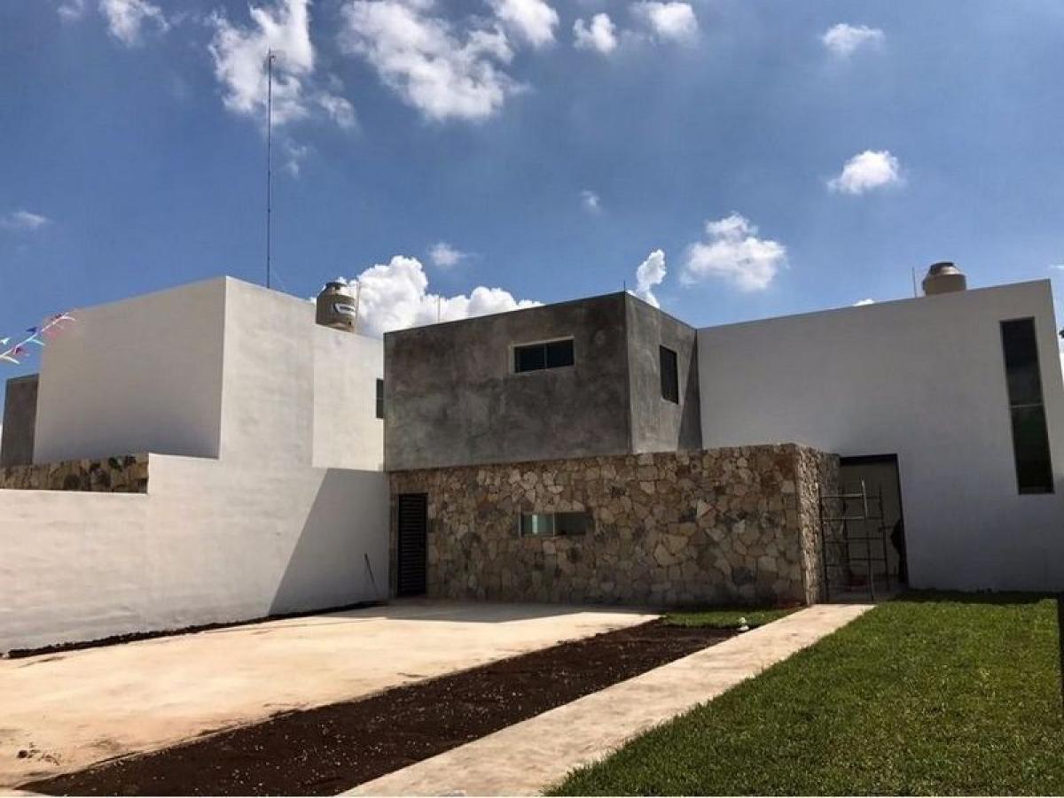 3 bedrooms House in Merida, Mexico No. 156123