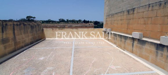 3 bedrooms Maisonette in Marsaxlokk, Malta No. 2234 11