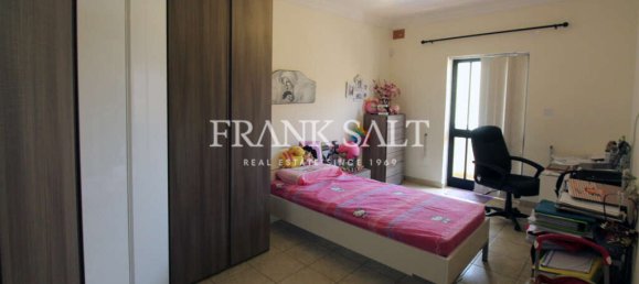 3 bedrooms Maisonette in Marsaxlokk, Malta No. 2234 7