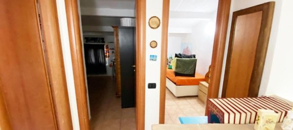 4-salle Maison à Capannori, Italy No. 161245 10