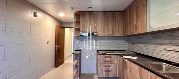 2 bedrooms Apartment in Al Reem Island, UAE No. 23029 2