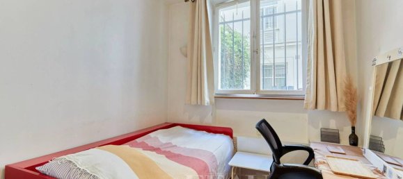 Apartamento de 2 dormitorios en Paris, France No. 180959 21