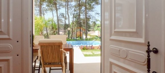 7 bedrooms House in Sesimbra, Portugal No. 16120 8