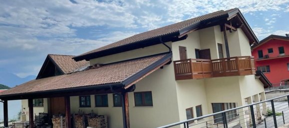 Entrepôt à Fai della Paganella, Italy 360m² No. 169101 5