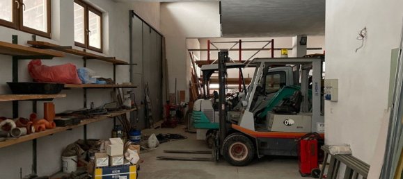 Entrepôt à Fai della Paganella, Italy 360m² No. 169101 25
