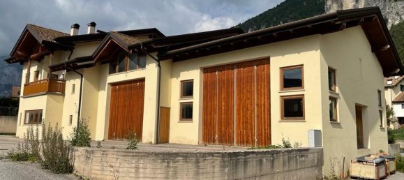 Entrepôt à Fai della Paganella, Italy 360m² No. 169101 9