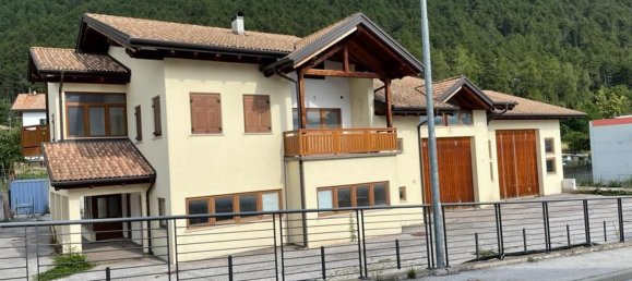 Entrepôt à Fai della Paganella, Italy 360m² No. 169101 6