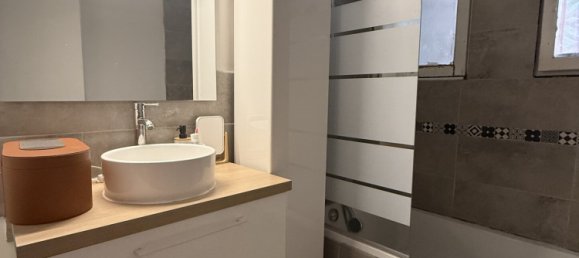 Casa de 3 dormitorios en Nimes, France No. 355683 11