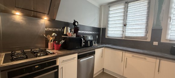 Casa de 3 dormitorios en Nimes, France No. 355683 9