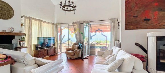 Вилла с 3 спальнями в Масса, Италия № 41505 7