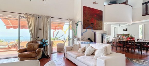 Вилла с 3 спальнями в Масса, Италия № 41505 4