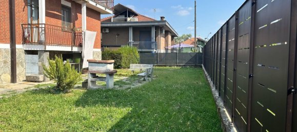 13 bedrooms Villa in Caselle Torinese, Italy No. 326857 3