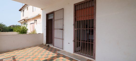 5 rooms House in Vittoria, Italy No. 44242 6