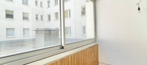 Apartamento de 4 habitaciónes en Favoriten, Austria No. 146611 4