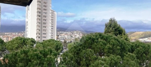 5 rooms Apartment in Cosenza, Italy No. 166094 5