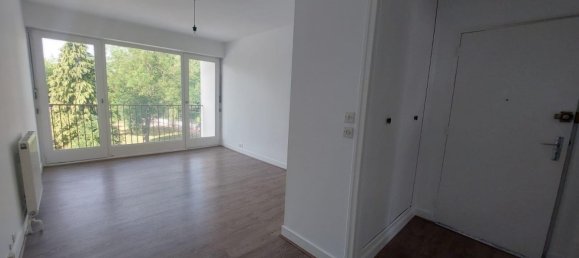 Studio in Saint-Jean-de-la-Ruelle, France, Nr. 51290 6