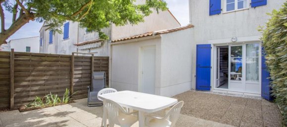 Casa de 2 dormitorios en Fouras, France No. 322072 2