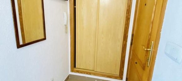 1 bedroom Apartment in Alicante, Spain No. 160793 21