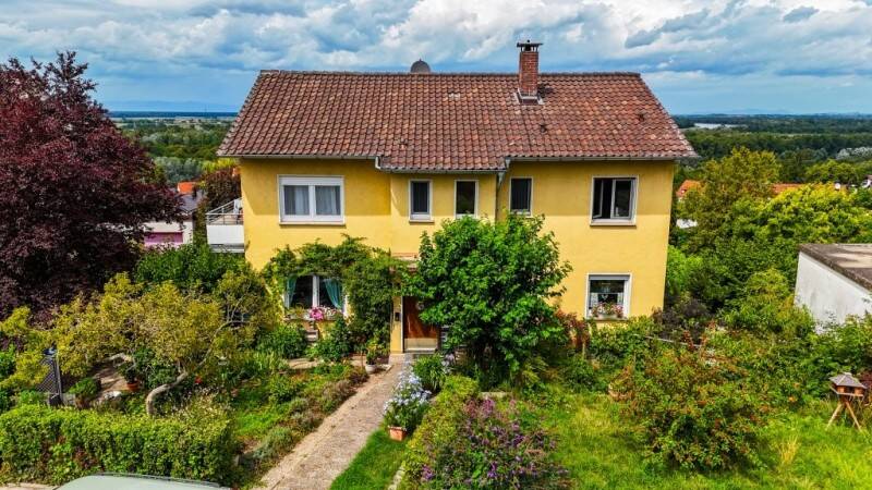 Apartamento de 9 habitaciónes en Lorrach, Germany No. 347906