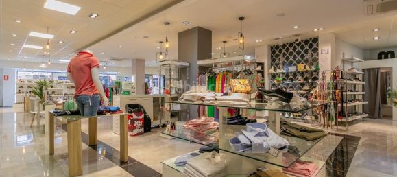 Gewerbliche Immobilie in Maracena, Spain 285m², Nr. 176854 2