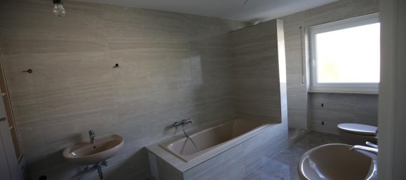 Adosado de 6 habitaciónes en Frankenthal, Germany No. 8044 11