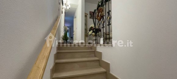 2 Schlafzimmer Haus in Castiglione Chiavarese, Italy, Nr. 354663 13