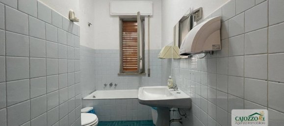 3 bedrooms Apartment in Palermo, Italy No. 197259 19