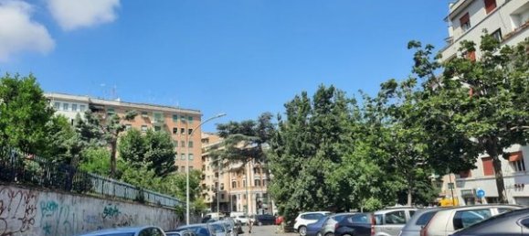 2-Zimmer Gewerbliche Immobilie in Rome, Italy, Nr. 154448 2