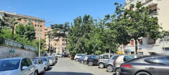 2-Zimmer Gewerbliche Immobilie in Rome, Italy, Nr. 154448 5