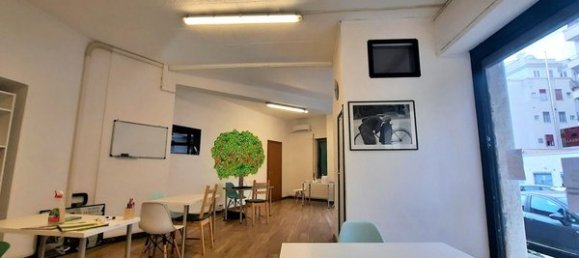 2-Zimmer Gewerbliche Immobilie in Rome, Italy, Nr. 154448 8