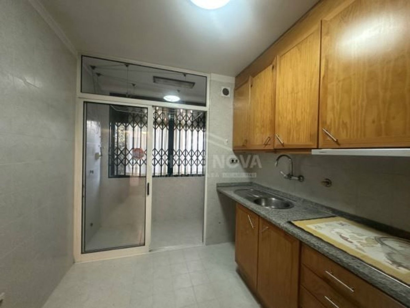 3 bedrooms Apartment in Maia, Portugal No. 237864