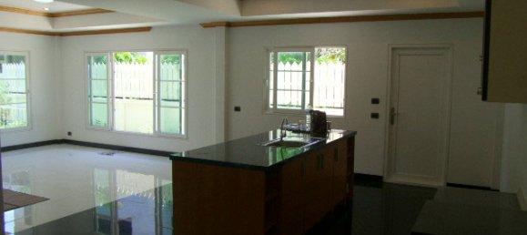 3 chambres Café / restaurant à Pattaya, Thailand No. 1536 5