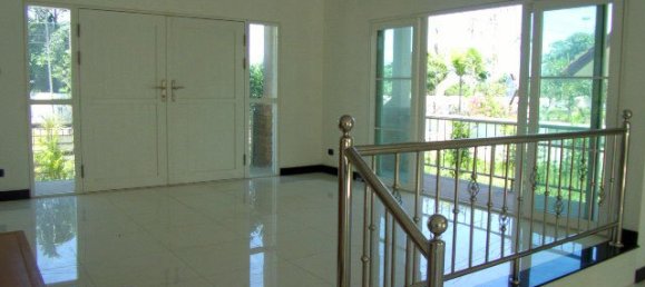 3 chambres Café / restaurant à Pattaya, Thailand No. 1536 2