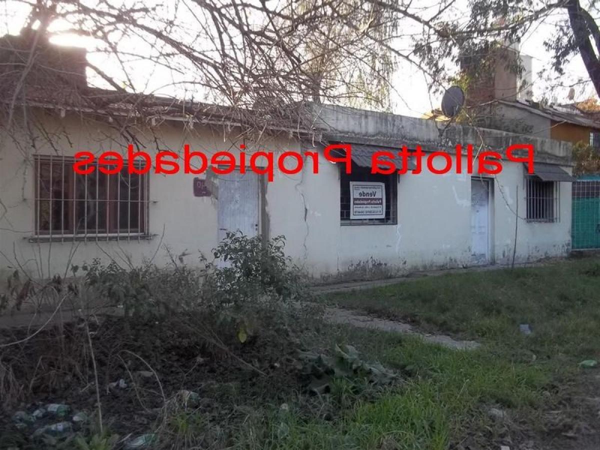 3 bedrooms House in Tigre, Argentina No. 10740