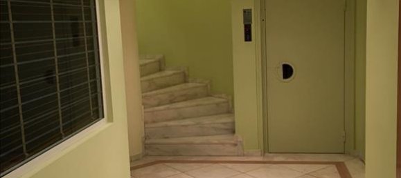 5 Schlafzimmer Villa in Athens, Greece, Nr. 4692 15