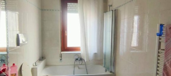 5 rooms Apartment in Venice, Italy No. 33065 19