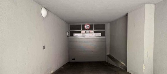  Parking in Ottakring, Austria No. 173057 6