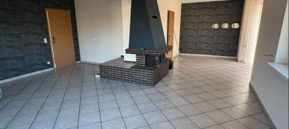 3 bedrooms Townhouse in Oberbergischer, Germany No. 127670 10