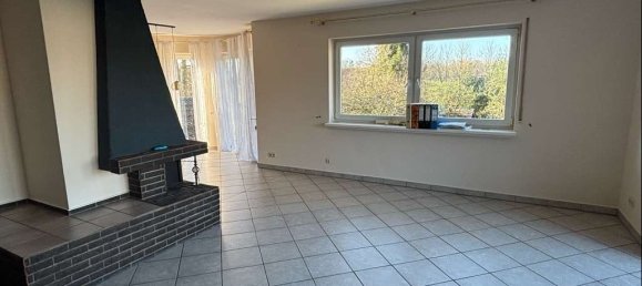 3 bedrooms Townhouse in Oberbergischer, Germany No. 127670 9