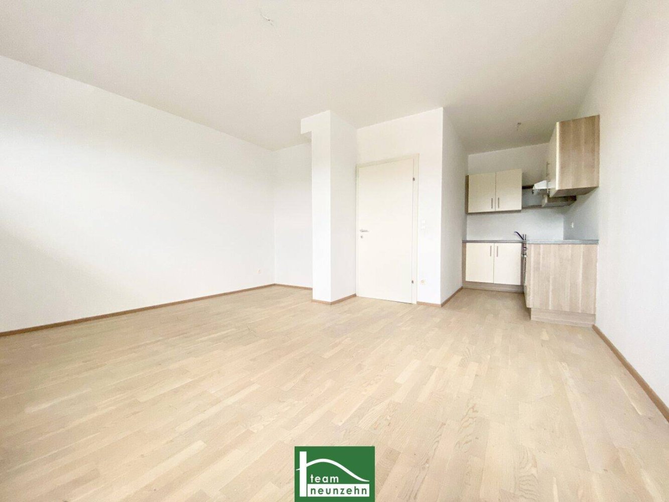 2غرفة شقة في Jakomini, Austria رقم 140999